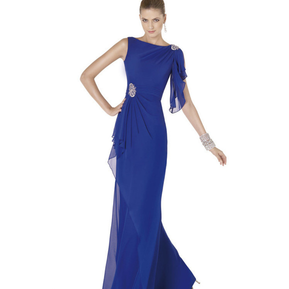 pronovias blue dress